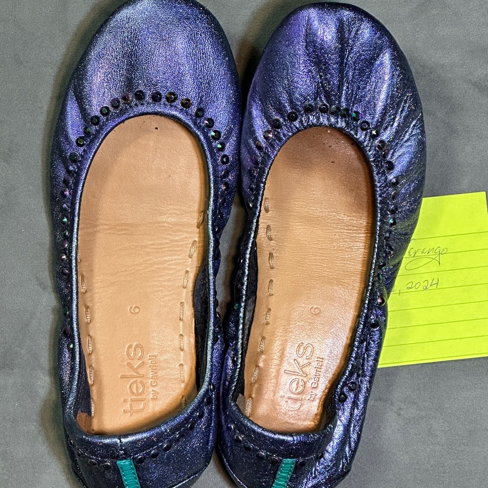 Sz 6 Custom Tieks: Midnight Aurora